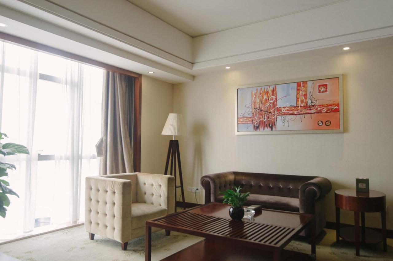 Haiwaihai Crown Hotel Ma'Anshan Exterior photo