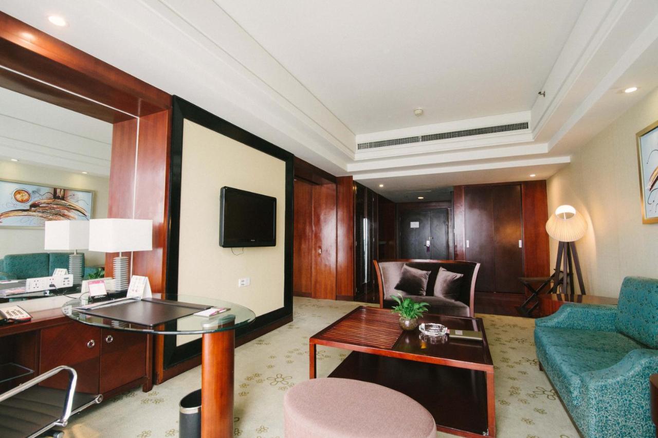 Haiwaihai Crown Hotel Ma'Anshan Exterior photo